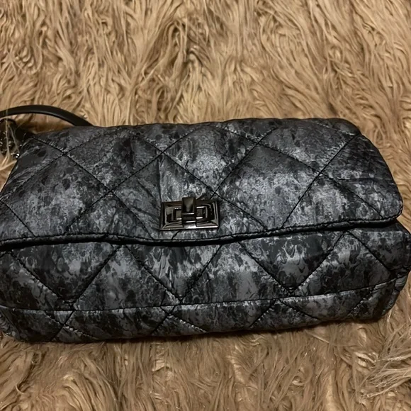 International Concepts Handbag - Picture 7 of 13